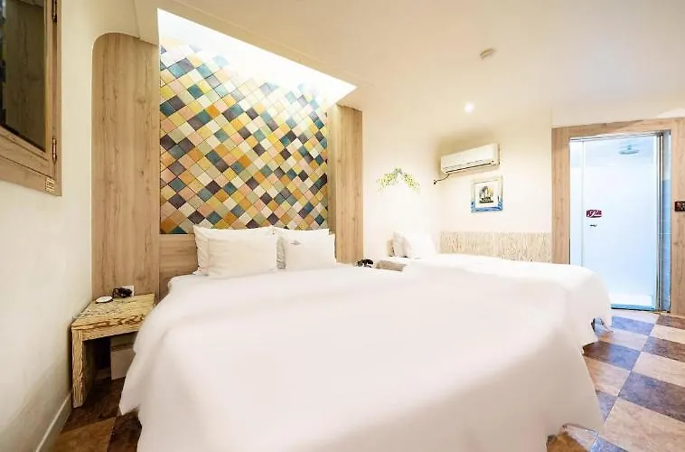 Shampoo Hotel Инчон